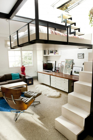 Illustration for article titled This Hanging Bed Is the Ultimate Tiny Apartment Hack